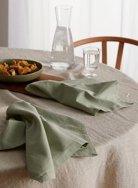 MLMW Thick Cotton Linen Napkins Set of 8 Pack Soft Cloth Dinner Napkins  17×17 Bulk Rustic Table Napkins for Wedding Party Table Decoration Sage