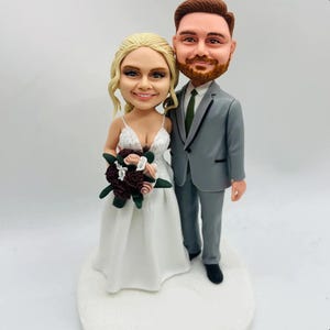 Maßgeschneiderte Hochzeit-Bobblehead-Figur, personalisierte Braut und Bräutigam-Bobblehead, handgemachter Cake-Topper, romantisches Paar-Bobblehead