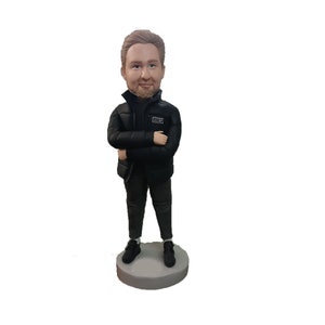 Custom man bobbleheads,Gift for him/boss ,Birthday Gift,Father/husband gift,funny dolls,Anniversary gifts,valentines day gift,easter gifts