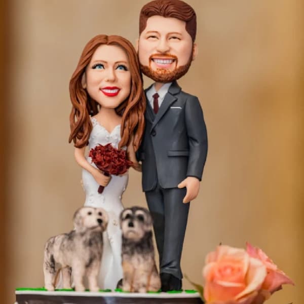 bobblehead couple ,bobblead cake topper,bobblehead wedding ,wedding gift, 50th Anniversary Gifts,wedding cake topper with two dogs