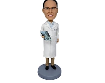 Custom man Doctor bobbleheads  holding an X-ray , Birthday Gifts For Doctor,  Surgeon, Dentist,doctor graduation gift