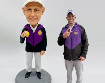 Custom Bobble Head ，Personalized Custom Softball Coach Bobblehead, Handmade Purple Uniform Sports Figurine, Gift for Coach