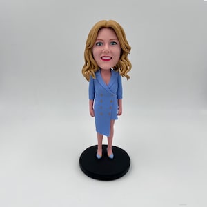 Custom female Bobbleheads,gifts for her, birthday  gifts,Personalized Bobblehead Best Gift for Boss & Friend