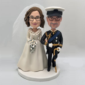 Custom royals wedding couple bobbleheads, personalized couple bobbleheads, parents anniversary bobblehead gifts, wedding bobbleheads,