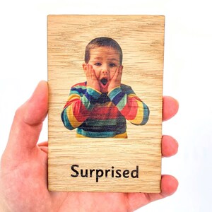 Montessori Wooden Emotions Tiles 10 Card Set (Comme 3 cartes de pièces) Toddler Matching flashcards flash cards