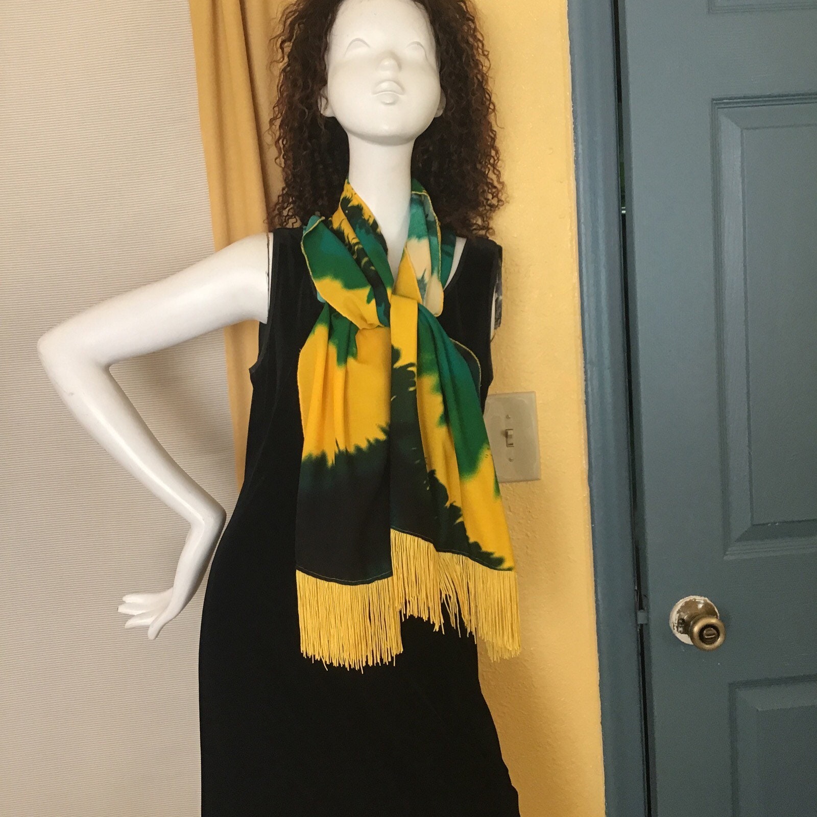Black Knit Scarf – Jacqueline & Jac