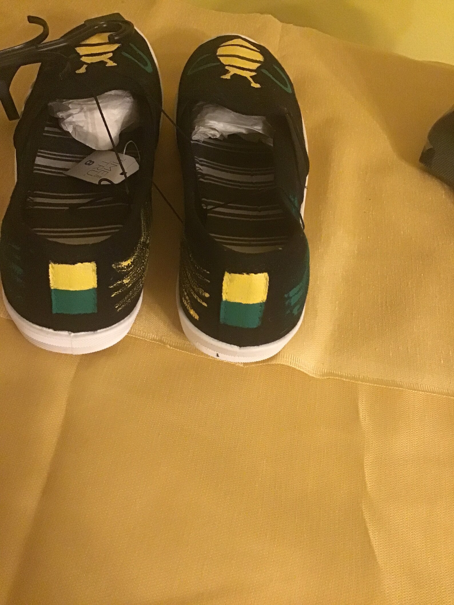 jamaican color sneakers