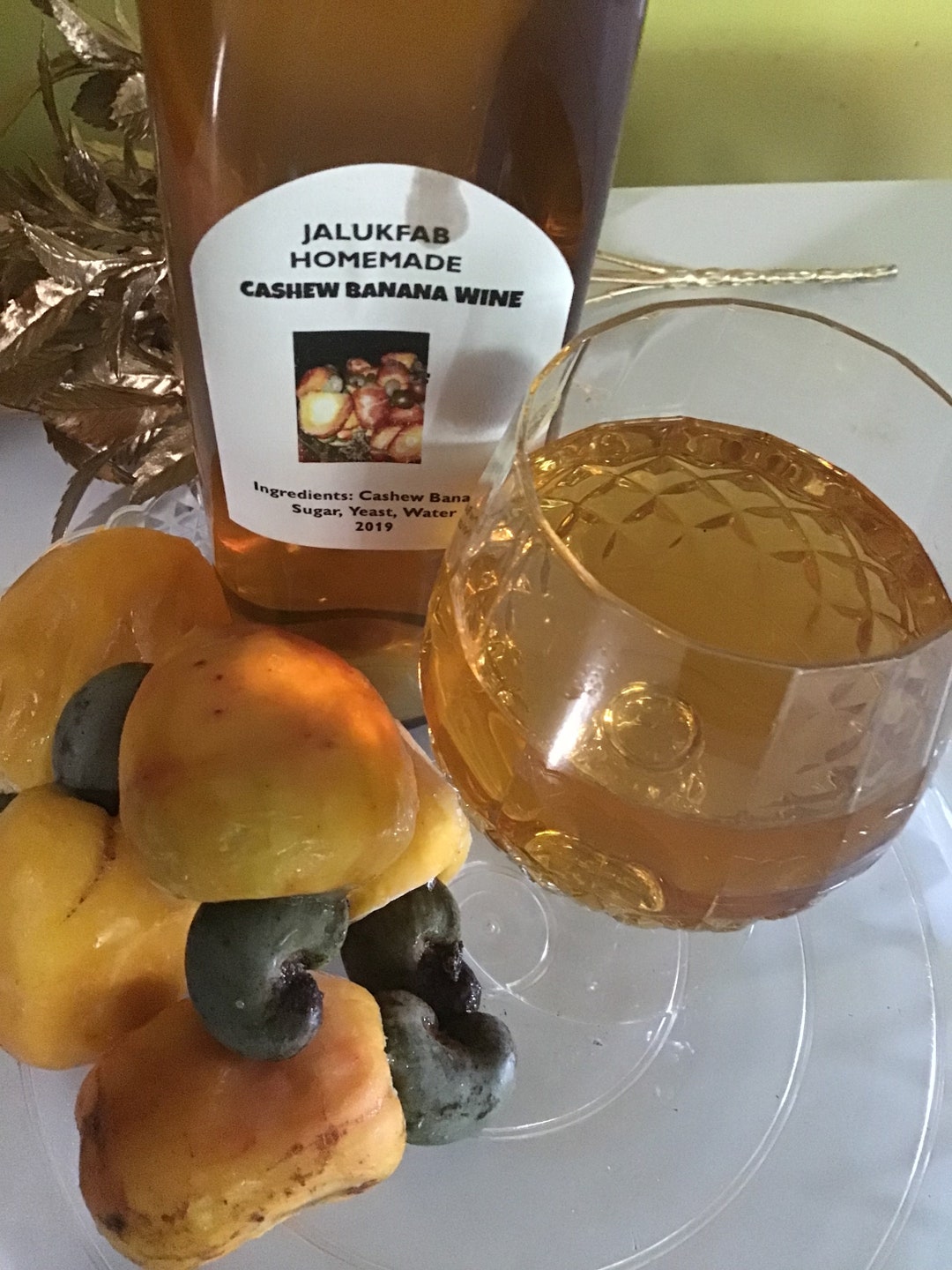 2019 Homemade Cashew Fruit Wine. Rare Wines 2 Size, 5 Oz , 24.7 Oz