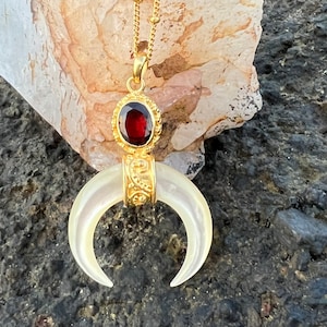 Crescent moon necklace (garnet & mother of pearl)