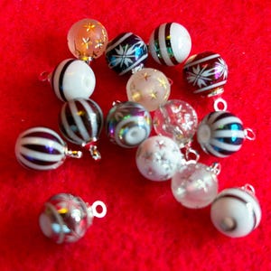 1:12 Miniature Dollhouse Christmas Ornaments Set of 15(8mm)