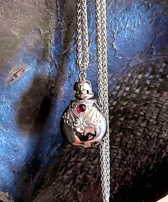 Perfume Pendant Necklace Bohemian Jewelry Bohemian Necklace