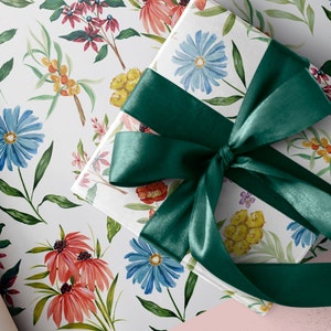 Wildflower Gift Wrap Pack of 3 Gift Wrap Sheets Wrapping paper sheets-50x70cm recyclable image 3
