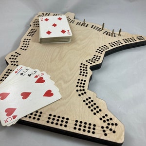 Minnesota Cribbage Board - Customizable (2-6 person)