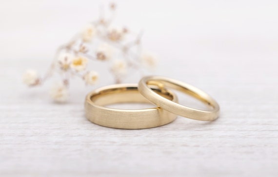 Gold ring design for on sale boyfriend