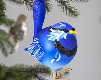 青い吹きガラスのカーディナルオーナメント - ウクライナ製 - 手描き