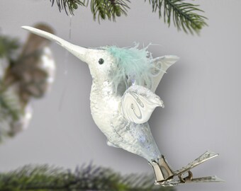 Colibrí de cristal hecho a mano Clips de pájaro ornamento blanco colibrí con pluma azul Clip ornamento