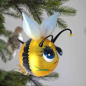 Handgefertigter Christbaumschmuck aus mundgeblasenem Glas mit hübscher Biene aus Glas
