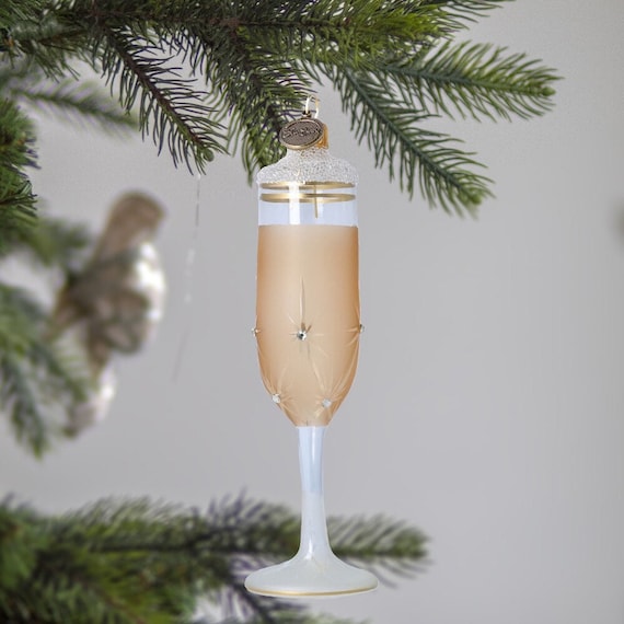 Champagnes and Sparkling Wines for Christmas and New Year's Eve