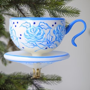Glass Handmade Teacup with Blue Roses Clips Ornament free blown Floral decor handmade clips ornament