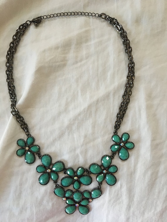Gem statement necklace