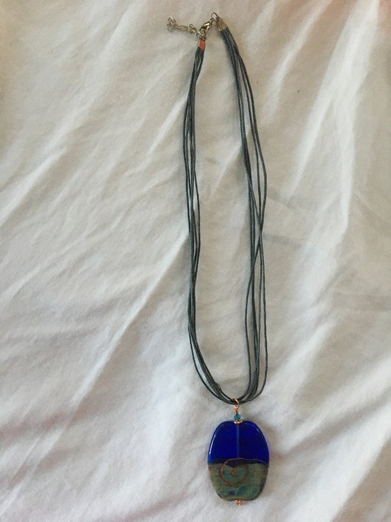 Gem string necklace