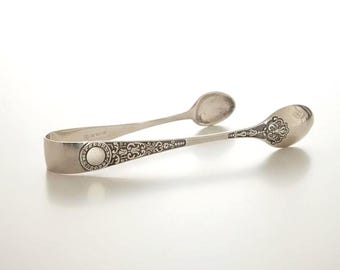 Pinzas vintage Art Nouveau bañadas en plata / Pinzas para azúcar con motivos florales ornamentados / Pinzas elegantes para hielo de cóctel / Accesorio de estilo victoriano para el té de la tarde