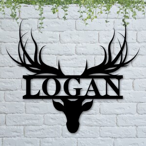 Deer Head Sign, Deer sign, Deer Hunter Gift, Deer Decor, Last name sign, Metal sign, Personalized Sign, Deer Antler Sign, Antler Decor, Sign