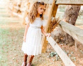 Girls White Dress, Baptism Dress, Country Western Dress, Rustic wedding, Easter dress, Birthday dress flower girl dress, vintage dress