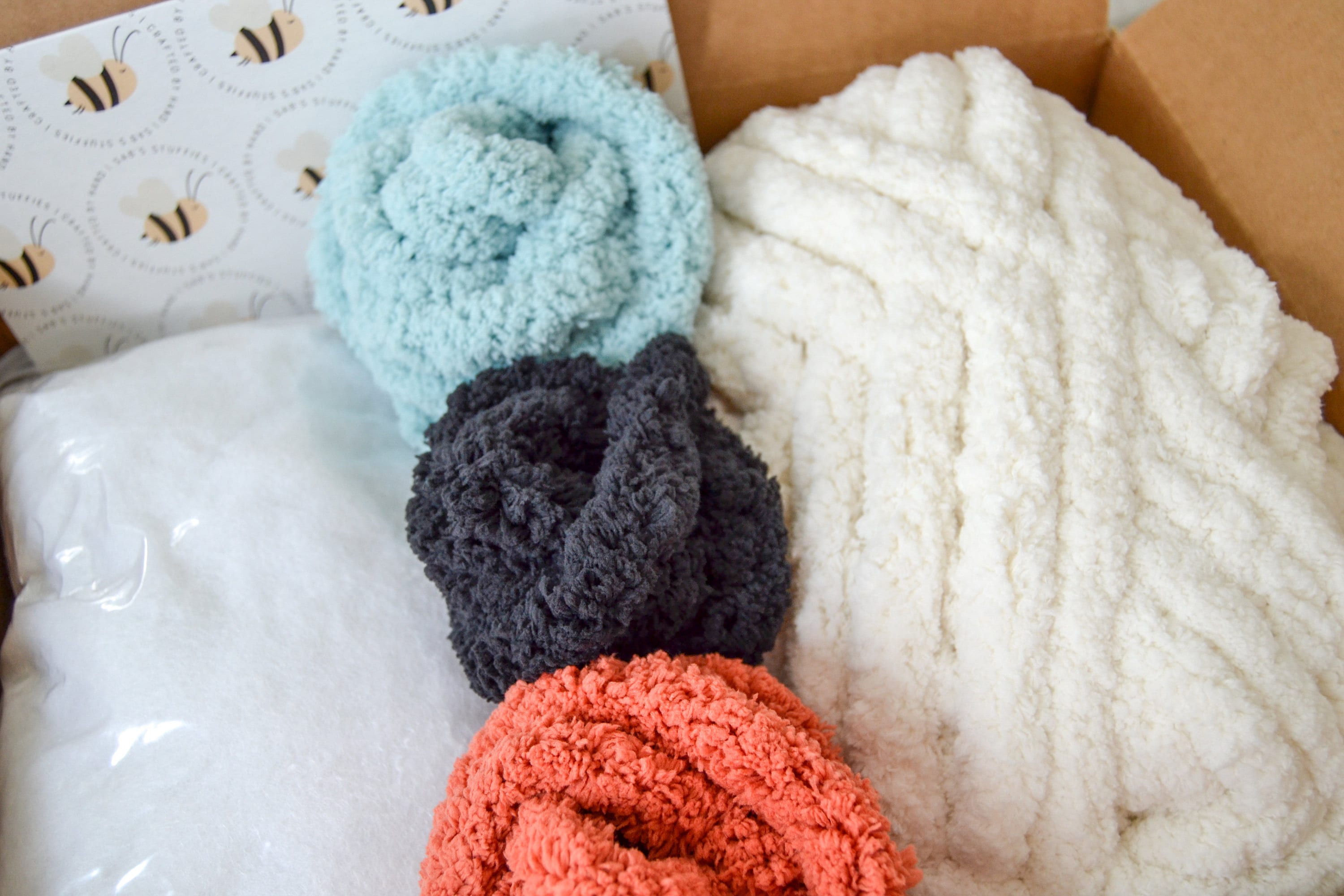 450 Pezzi Kit Fai Da Te Pupazzo Di Neve Natalizio - Cappelli, Occhi, Nasi, Sciarpe, Bottoni Rossi E Neri