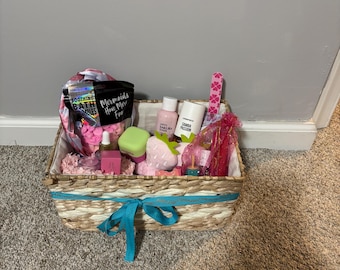 Regular Size Mystery  Skin and Spa Basket