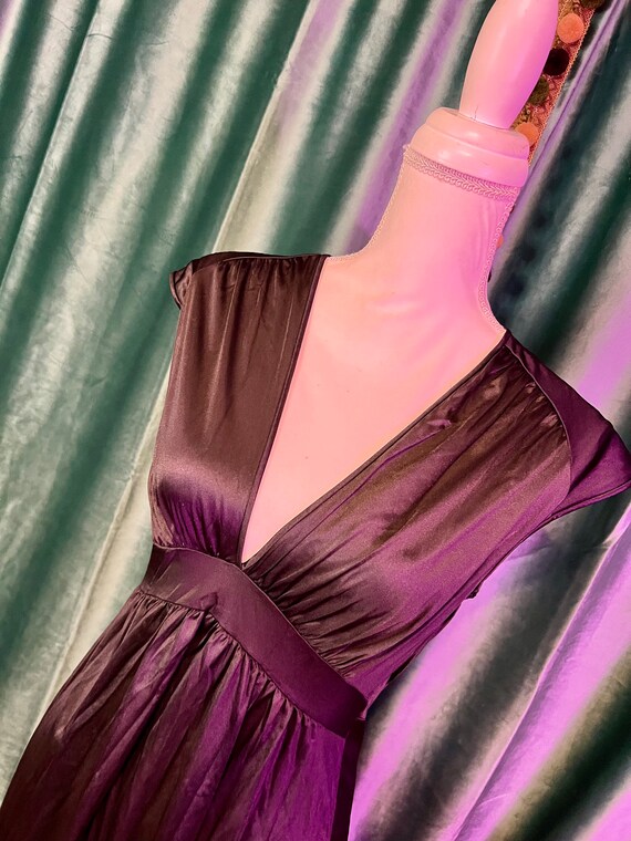 Vintage Vanity Fair Black Dressing Gown - Size 34… - image 2
