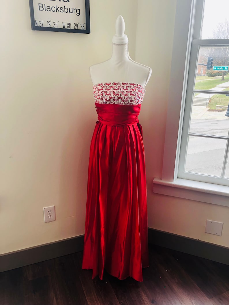 Vintage 1970s Sequin Formal Dress Vintage 1970s Union Made Prom or Holiday Formal Dress Vintage Size 5