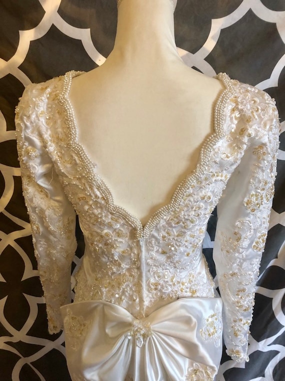 Vintage Demetrios Wedding Dress / 1990s Beaded an… - image 7