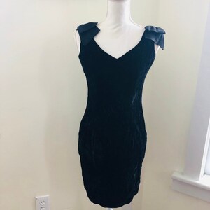 Vintage 1980s Crushed Velvet Black, Backless Dress / Vintage Little Black Dress