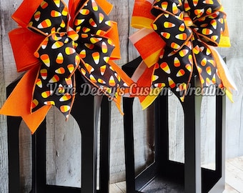 Candy Corn Halloween Bow: Fall Decor for Wreaths, Lanterns, or  Door Hangers