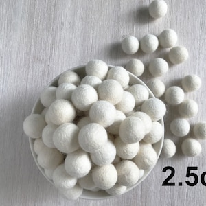 Felt Balls White 2.5cm | Felt Pom Pom Balls | 2.5cm Felt Balls White Colors | Felt Balls Bulk | Felt Balls Wholesale | Pom Pom Felt Balls