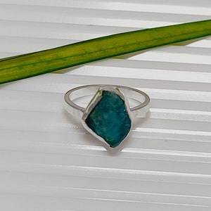 Apatite Ring, 925 Silver Ring, Raw Apatite Rings, Neon Apatite Ring, Blue Apatite Ring, Blue Crystal Ring, Gift for Her, Sale