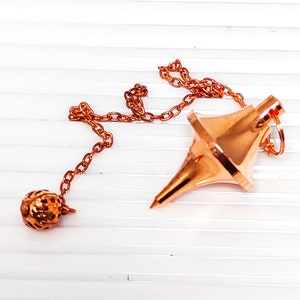 Dowsing Pendulum, Pendulum For Divination, Metaphysical Point Pendulum, Copper Pendulum with Chain, Rikki Pendulum, Mediation Pendulum