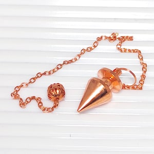 Pendulum For Divination, Metaphysical Point Pendulum, Copper Pendulum with Chain, Dowsing Pendulum, Rikki Pendulum, Mediation Pendulum