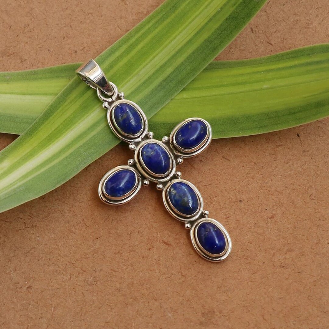 Ciondolo a croce in argento sterling: intarsio di pietre