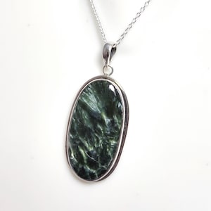 Serpentine Gemstone Pendant, Serpentine Necklace, 925 Silver Pendant, Green Serpentine, Serpentine Cabochon, Serpentine Jade, Sale