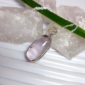 Kunzite Necklace, Kunzite Pendant, 925 Silver Pendant, Pink Kunzite Necklace, Genuine Kunzite Cabochon, Kunzite Crystal, Sale