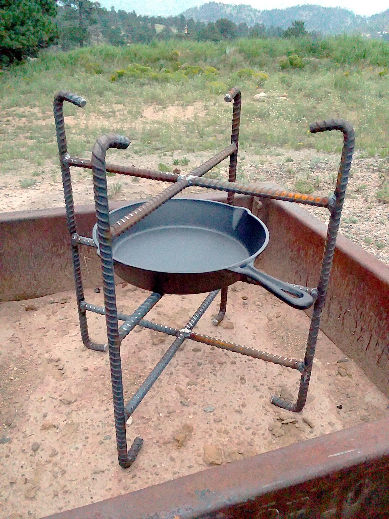 Discada fire pit stand Vertical log grate Etsy