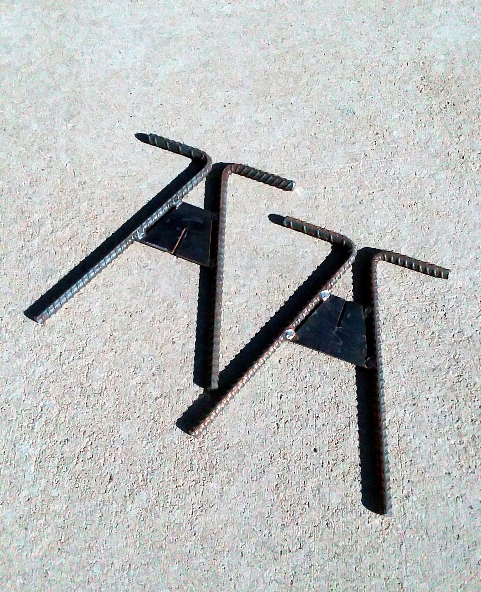 Vertical fire pit stand Small Trivet Dutch Oven Stand Etsy