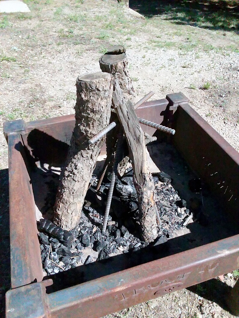 Vertical Fire Pit Stand Large Trivet Dutch Oven Stand Etsy