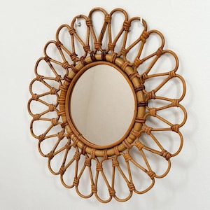 Vintage Rattan Sun Mirror, Mirror, Shell Sconce, Bamboo Mirror, Sunburst Mirror, Wicker Mirror, Wicker, Sun Mirror, Midcentury Mirror