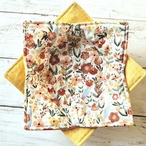 Boho Floral Bowl Cozies, Set of 2, hot and cold bowl holder, bowl cozy, Vintage feel floral, microwave safe Soup cozy, mustard floral