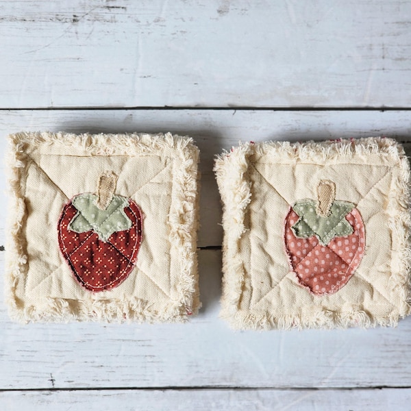 Primitive Strawberry Drink Coasters, Rustic Summer Collection Farmhouse Table Decor, Seasonal, Rag-quilted, Vintage look, Fruit Home Decor