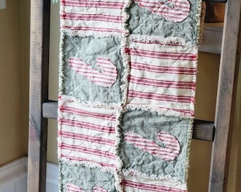 Vintage Candy Cane Christmas Table Runner, Seasonal Winter Farmhouse Centerpiece, Rag quilted Runner, Primitive Holiday Home Decor, Gift