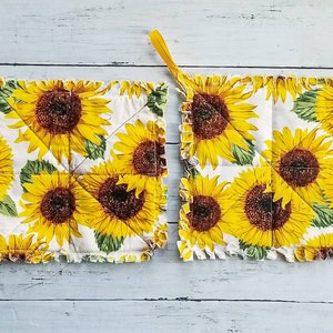 Fall Sunflower Pot Holder Set of 2, Rag Quilted, Raggy, Trivet, sunflowers, Summer, Seasonal Farmhouse